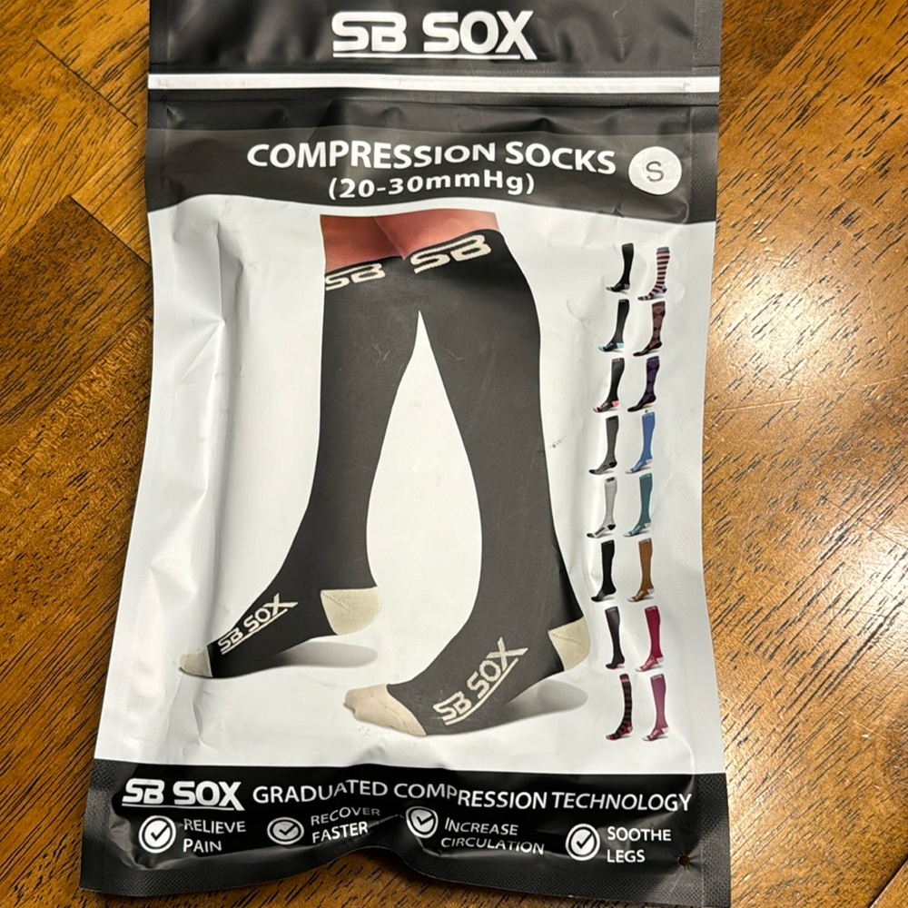 SB sox, compression socks. Size S
